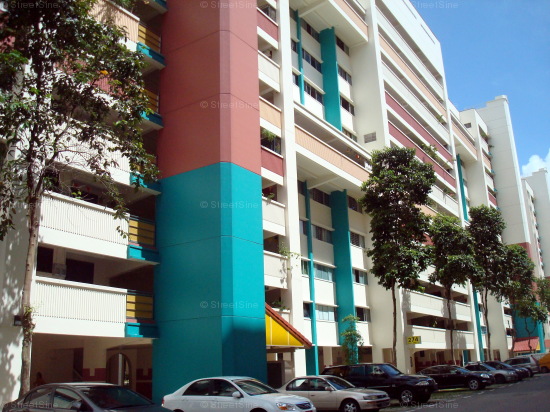 Yishun Street 22 thumbnail photo